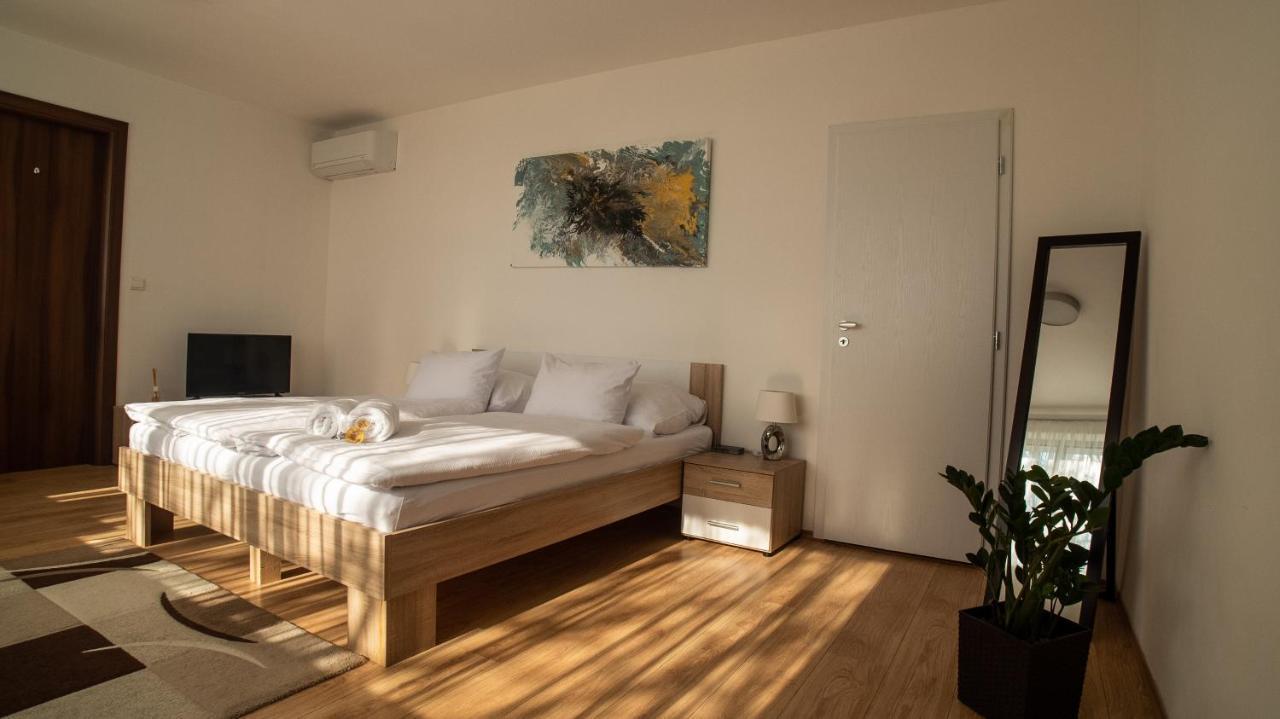 River View Residence براتسيلافا المظهر الخارجي الصورة